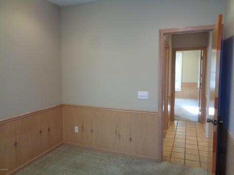 115 S Cedar St, Schoolcraft, MI 49087 photo 19