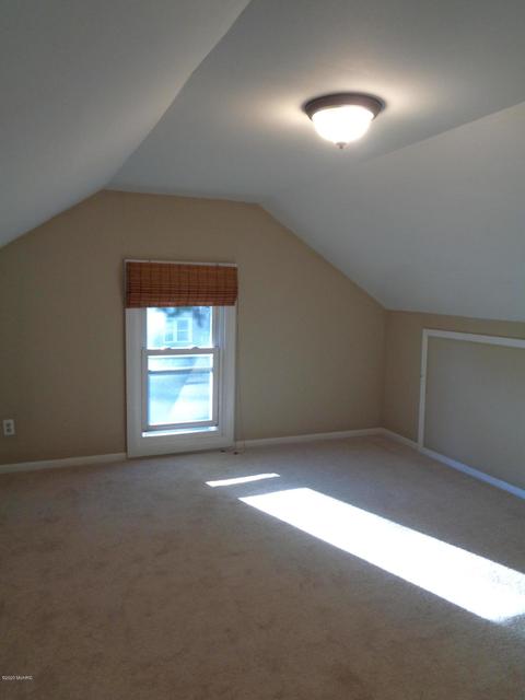 115 S Cedar St, Schoolcraft, MI 49087 photo 24