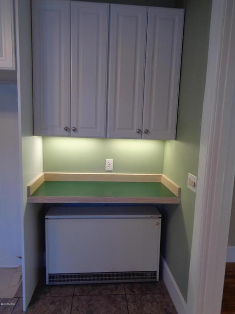 115 S Cedar St, Schoolcraft, MI 49087 photo 12