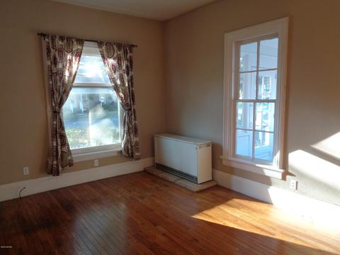 115 S Cedar St, Schoolcraft, MI 49087 photo 15