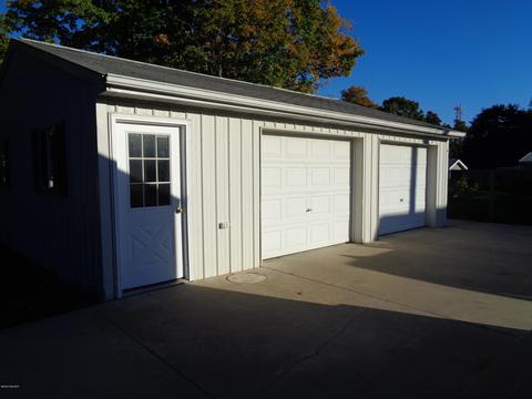 115 S Cedar St, Schoolcraft, MI 49087 photo 6