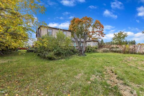 1023 S Main St, Crystal, MI 48818 photo 26