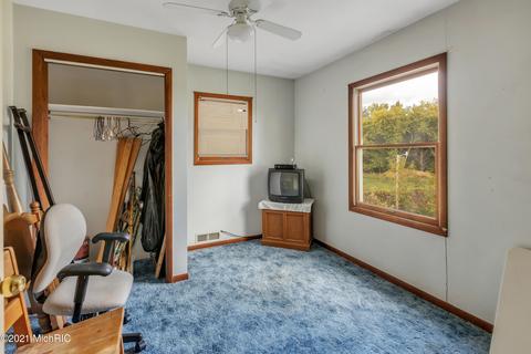 1023 S Main St, Crystal, MI 48818 photo 17
