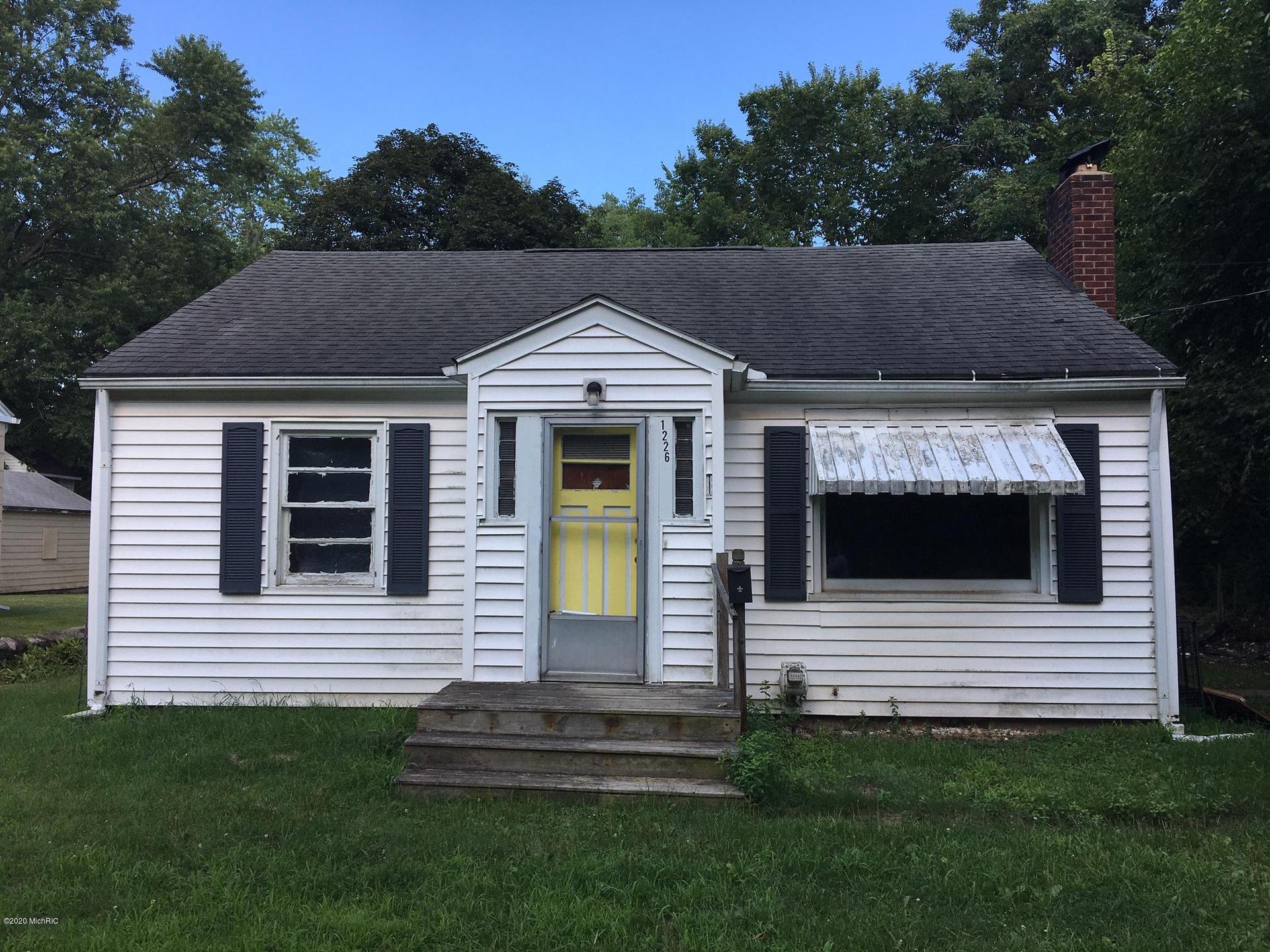 1226 Wayside Rd, Kalamazoo, MI 49048 For Sale MLS 20042171 Movoto