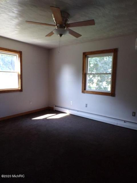 202 Michael Ave, Shepherd, MI 48883 photo 7