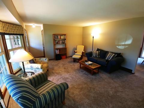 1691 Springbrook Dr, Jenison, MI 49428 photo 3