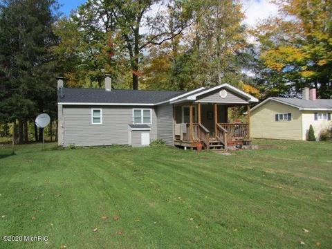 4278 River St, Sears, MI 49679 photo 1