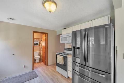 2640 Lansing St, Crystal, MI 48818 photo 7