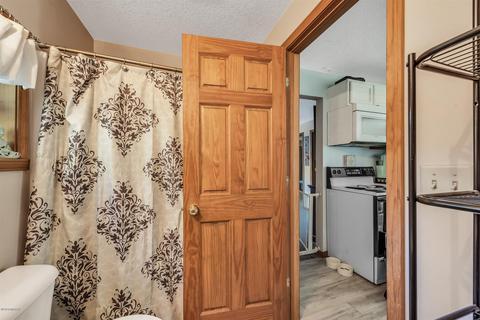 2640 Lansing St, Crystal, MI 48818 photo 14