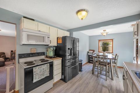 2640 Lansing St, Crystal, MI 48818 photo 5
