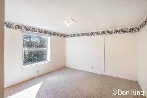 5006 Chickering Rd, Belding, MI 48809 photo 8