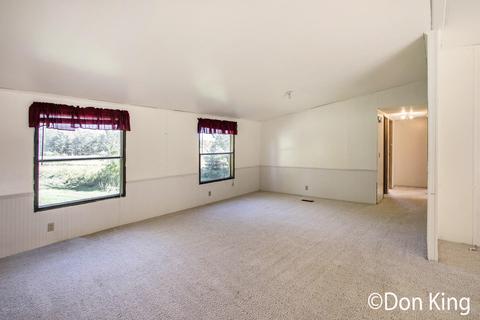 5006 Chickering Rd, Belding, MI 48809 photo 4