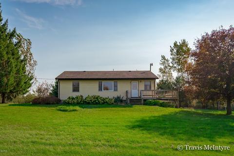 9983 Button Rd, Belding, MI 48809 photo 4
