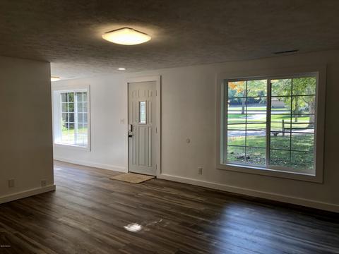 624 E Lewis St, Whitehall, MI 49461 photo 12