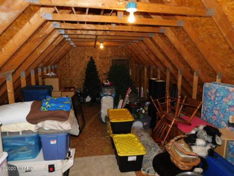 632 S Fall River Dr, Coldwater, MI 49036 photo 37