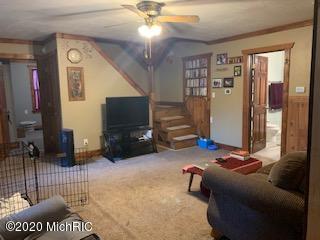 306 N Higbee St, Lyons, MI 48851 photo 12