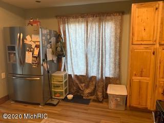 306 N Higbee St, Lyons, MI 48851 photo 6