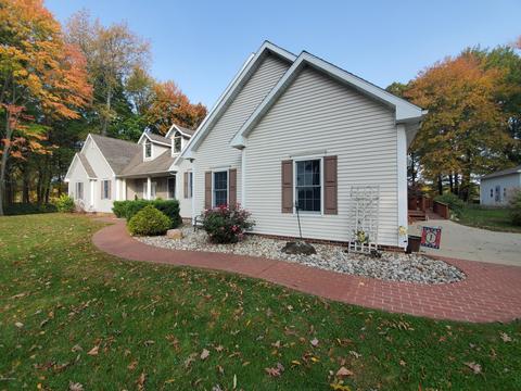 12940 Broadway Rd, Three Rivers, MI 49093 photo 4