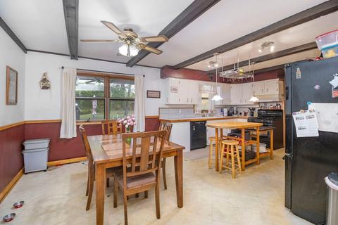 163 Highfield Rd, Marshall, MI 49068 photo 5