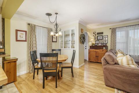 972 106th Ave, Plainwell, MI 49080 photo 5