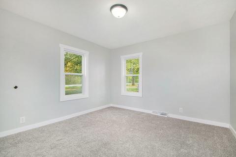 2077 142nd Ave, Dorr, MI 49323 photo 7
