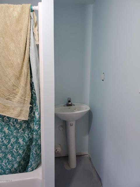 372 W 12th St, Baldwin, MI 49304 photo 9
