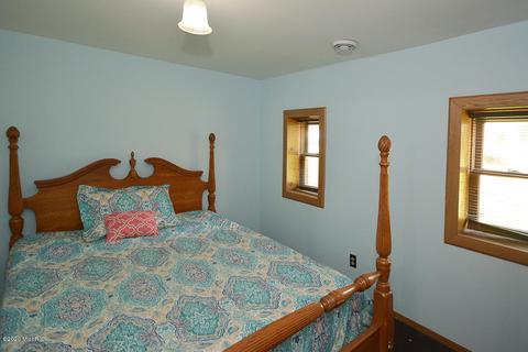 31433 23rd Ave, Gobles, MI 49055 photo 11