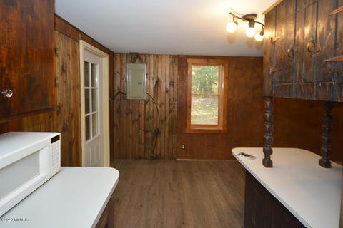 31433 23rd Ave, Gobles, MI 49055 photo 8