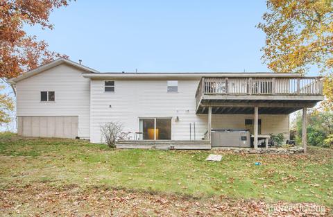 823 Morgan Dr, Belding, MI 48809 photo 4
