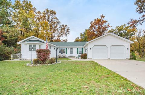 823 Morgan Dr, Belding, MI 48809 photo 1