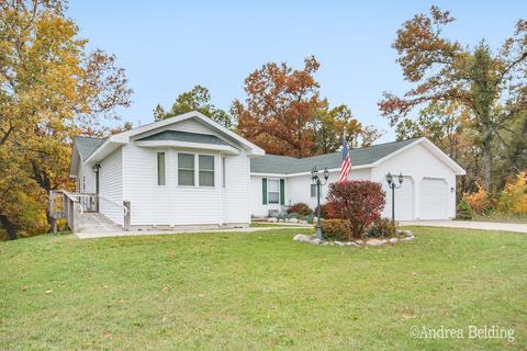 823 Morgan Dr, Belding, MI 48809 photo 2