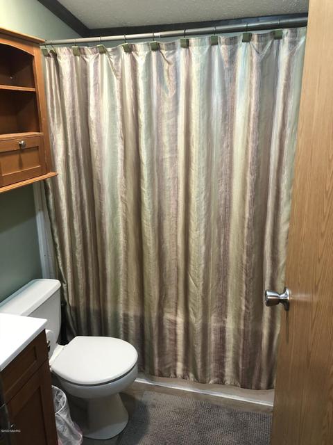 524 6th St, Plainwell, MI 49080 photo 13