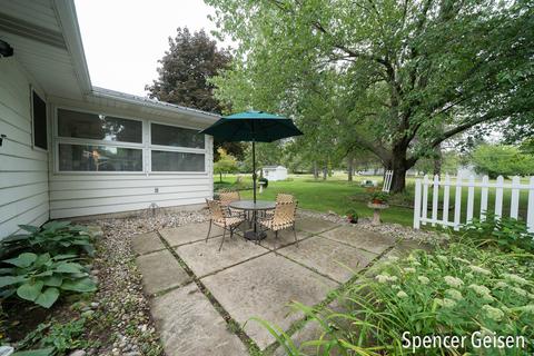 434 Levac Dr, Belding, MI 48809 photo 37