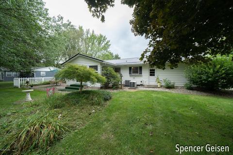 434 Levac Dr, Belding, MI 48809 photo 40