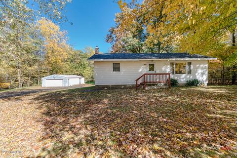 2725 138th Ave, Dorr, MI 49323 photo 2