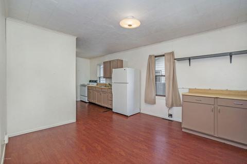705 Spring St, Three Rivers, MI 49093 photo 8