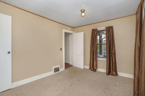 705 Spring St, Three Rivers, MI 49093 photo 13