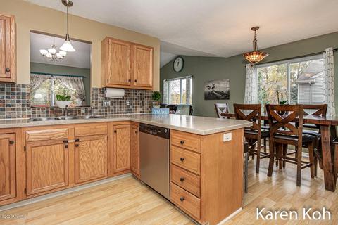 2154 Shiloh Pt SE, Grand Rapids, MI 49546 photo 12