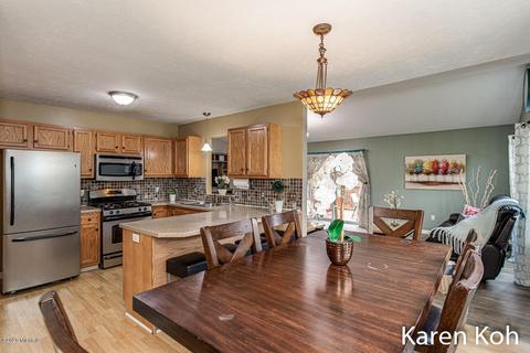 2154 Shiloh Pt SE, Grand Rapids, MI 49546 photo 10