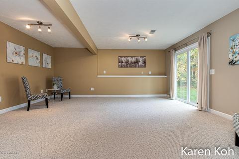 2154 Shiloh Pt SE, Grand Rapids, MI 49546 photo 25