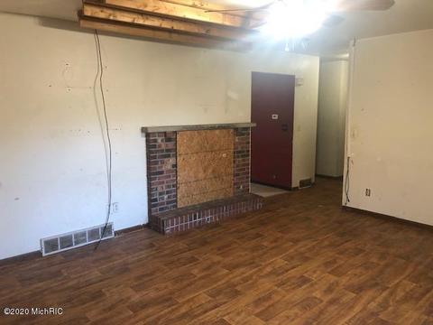 10560 Cascade Rd SE, Lowell, MI 49331 photo 5