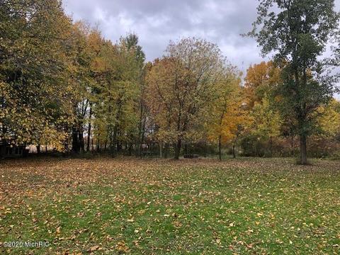 10560 Cascade Rd SE, Lowell, MI 49331 photo 21
