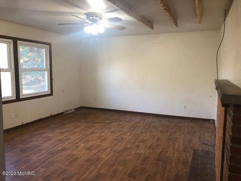 10560 Cascade Rd SE, Lowell, MI 49331 photo 4