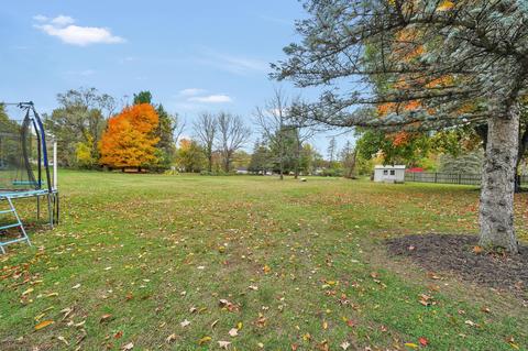 1011 Buttrick Ave SE, Ada, MI 49301 photo 33