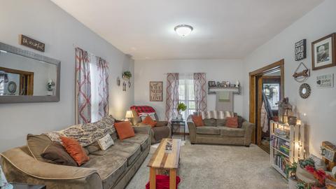 226 E Center St, Alma, MI 48801 photo 6