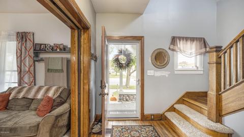 226 E Center St, Alma, MI 48801 photo 5