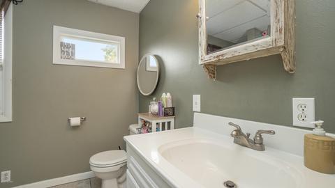 226 E Center St, Alma, MI 48801 photo 13