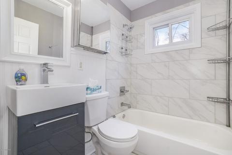 2519 Springmont Ave, Kalamazoo, MI 49008 photo 6