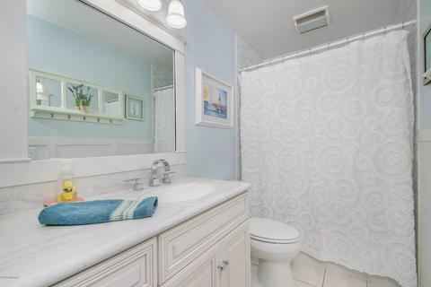 7221 Meadowview St SE, Ada, MI 49301 photo 21