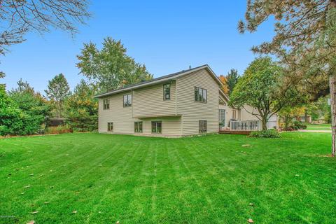 7221 Meadowview St SE, Ada, MI 49301 photo 32